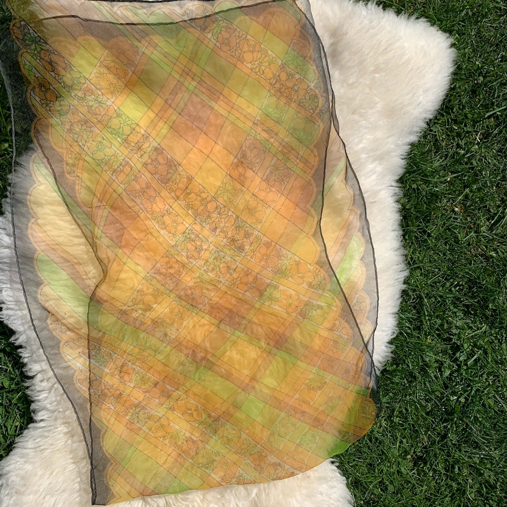 Vintage 70s scarf